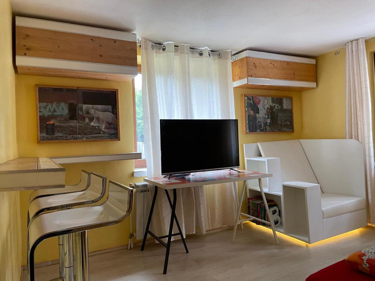 Villa Direkt Am Main à Karlstadt Extérieur photo