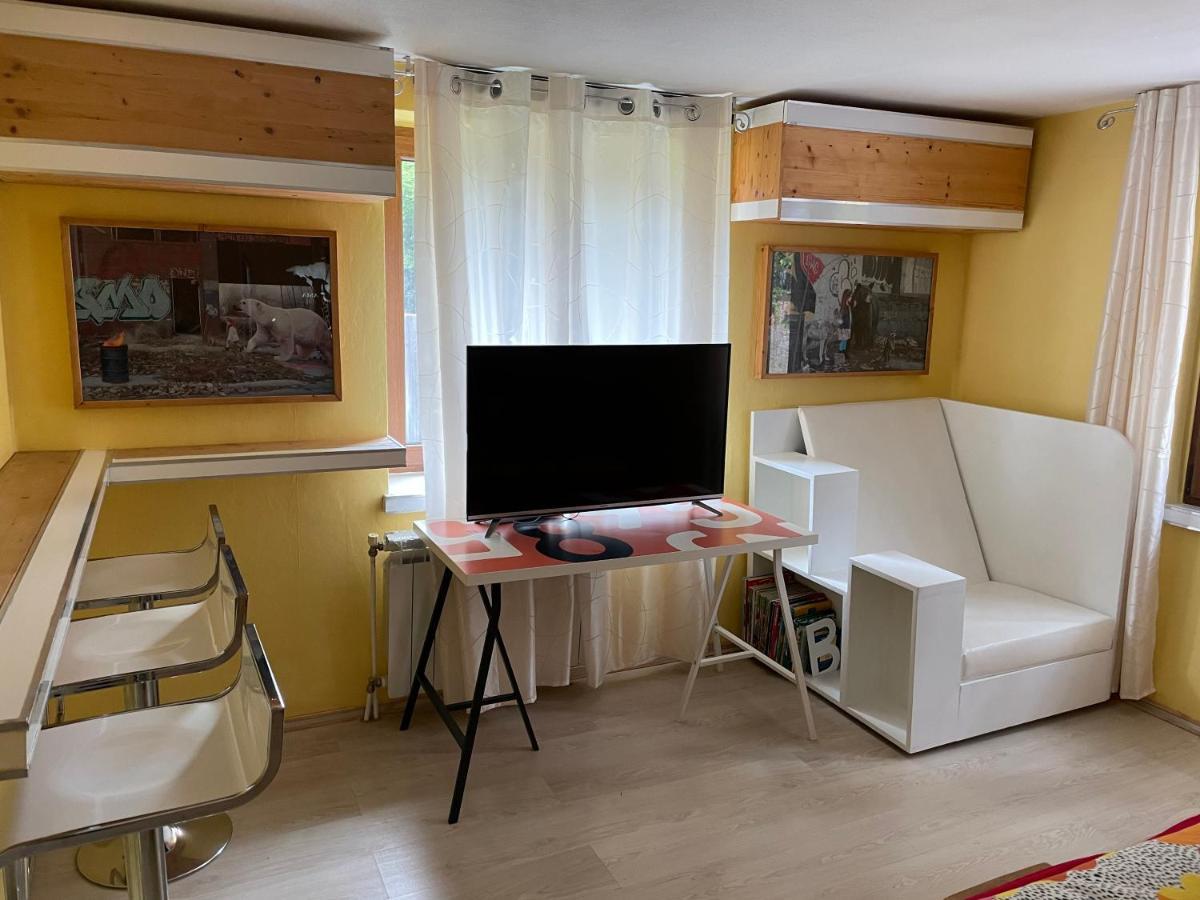 Villa Direkt Am Main à Karlstadt Extérieur photo